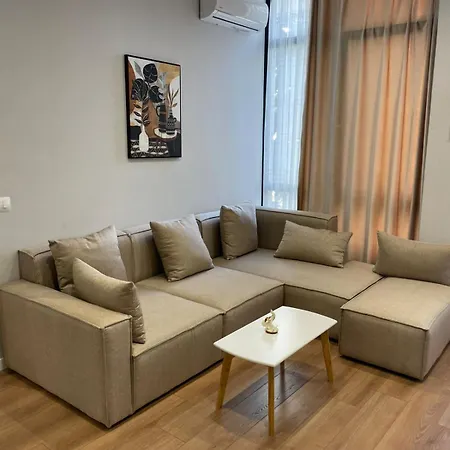 Elior Bazaar * Tirana