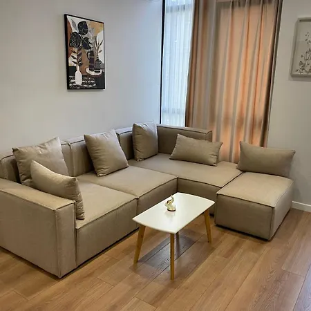 Elior Bazaar Apartment *