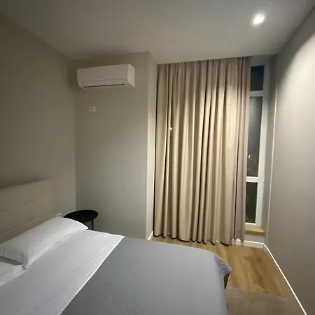 Elior Bazaar Apartmán *