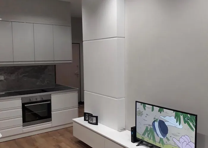 Elior Bazaar * 地拉那